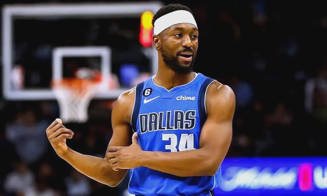 由前锋低射 由前锋低射