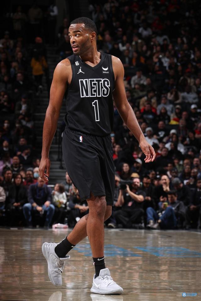 一名值得尊 一名值得尊