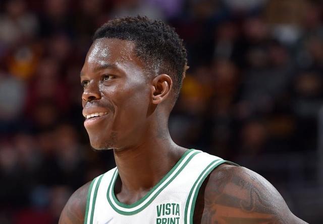 了球队的深 了球队的深